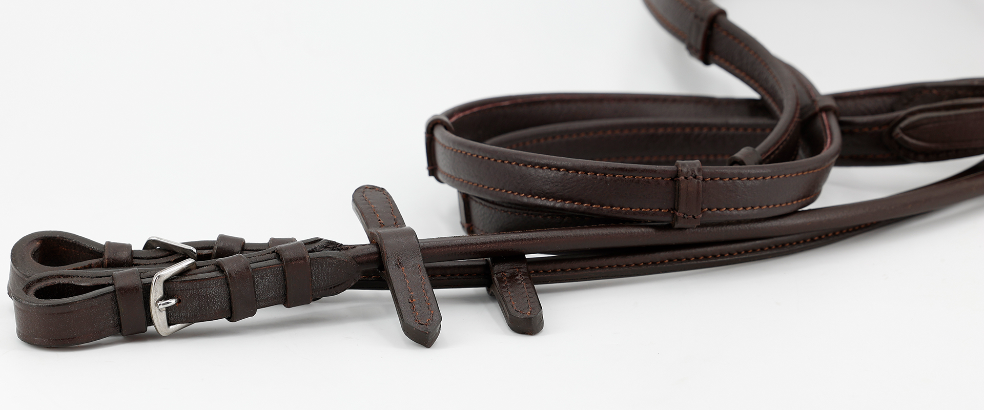 Rund genähter Softleder Zügel mit Schnallen