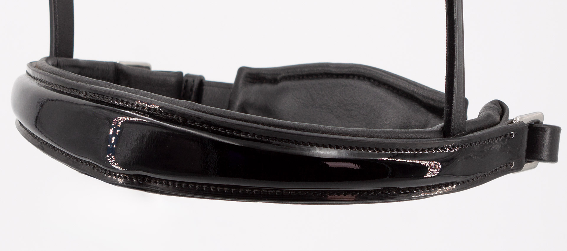 Reithalfter-abnehmbarer-Sperrriemen-anatomisch-Performance-schwarz-Warmblut-Vollblut