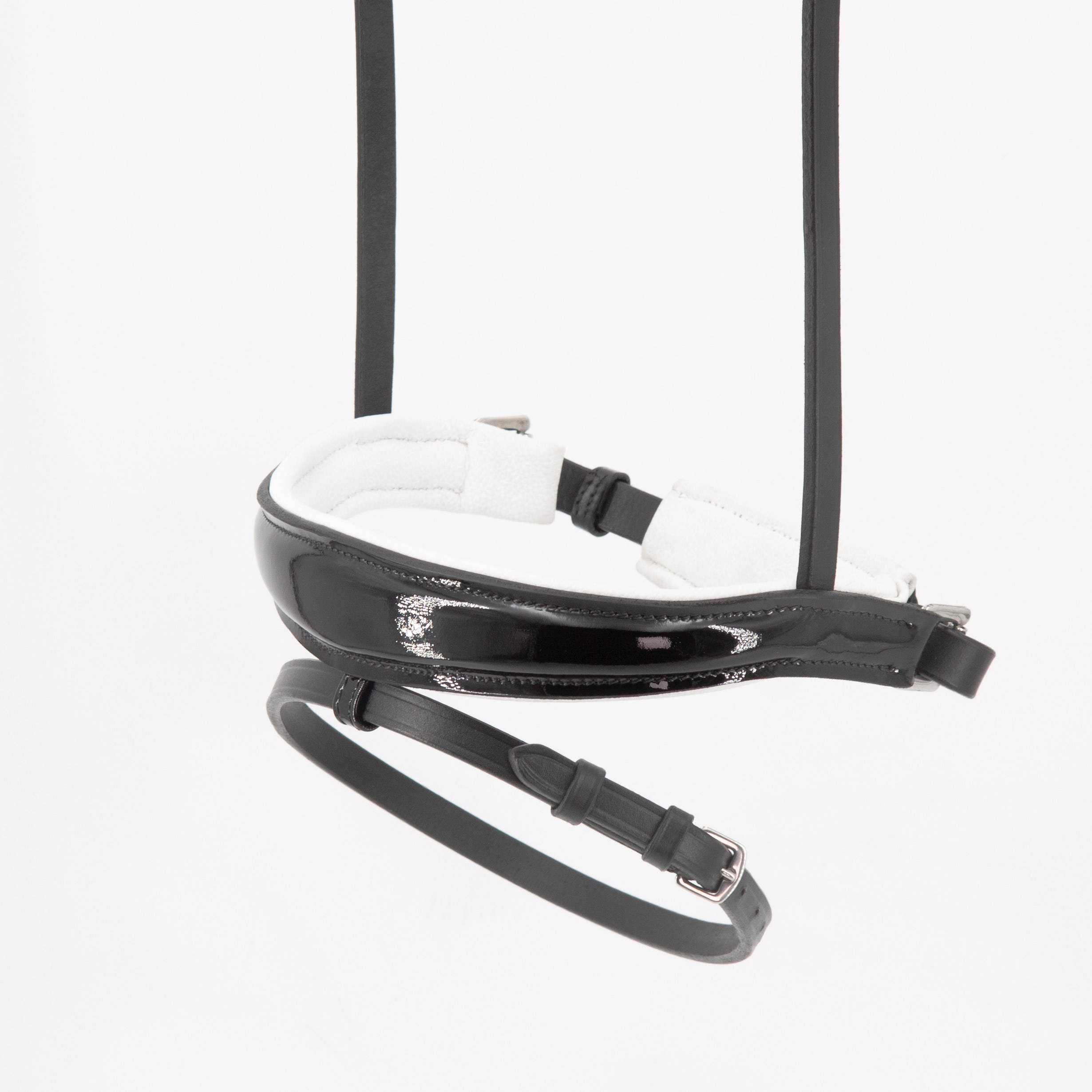 Reithalfter-Competition-mit-Sperrriemen-Weiss-Lack